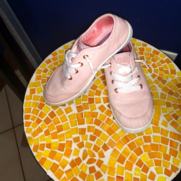 Sketchers Memory Foam Kids Sneakers - Picture 1 of 3